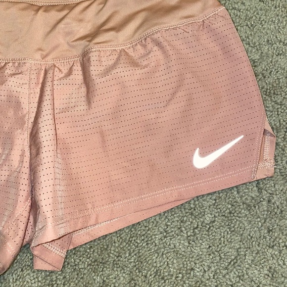 Nike Nude/Pink Running Shorts - Picture 2 of 4